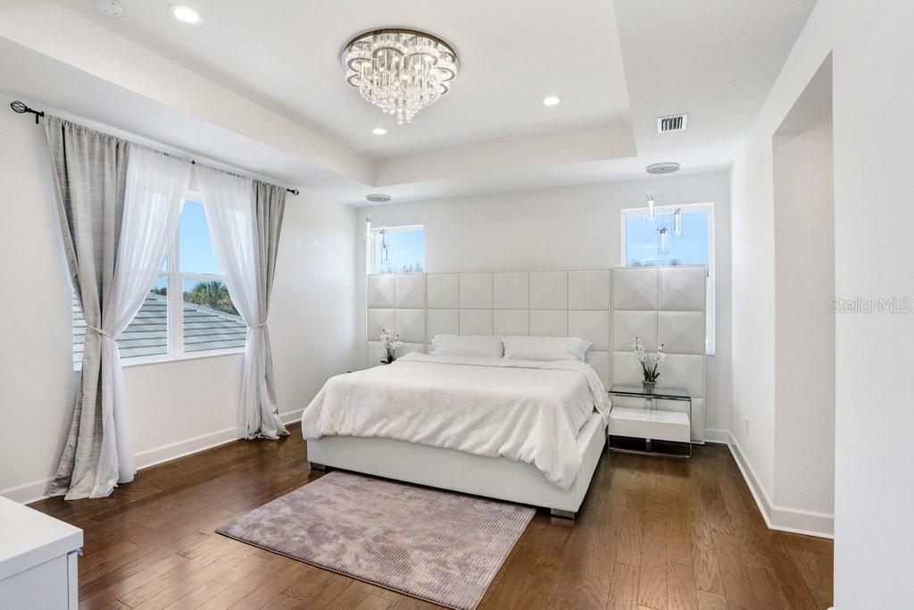 32423 ROSEWOOD MEADOW LN