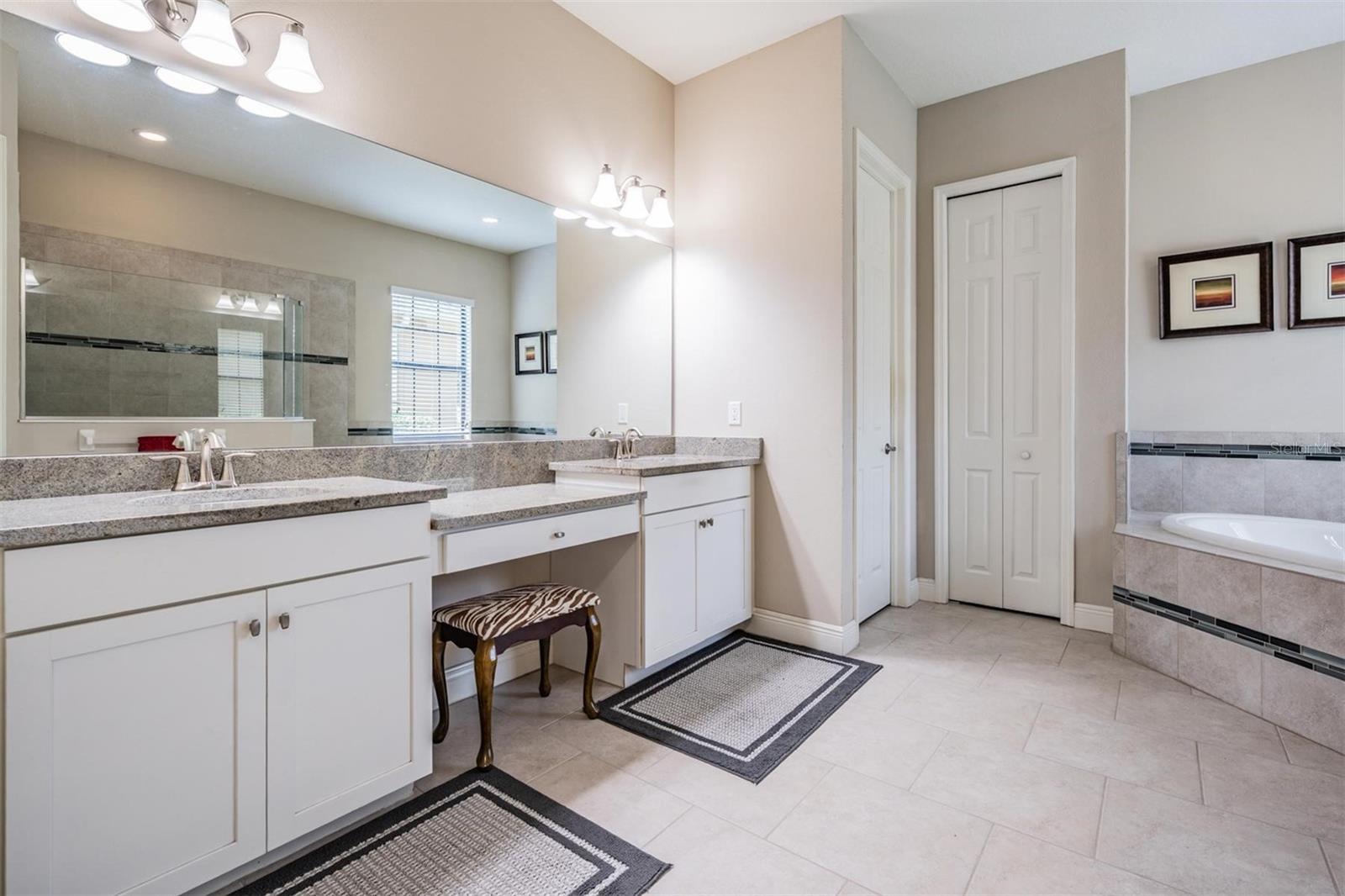 32242 SUMMERGLADE DR