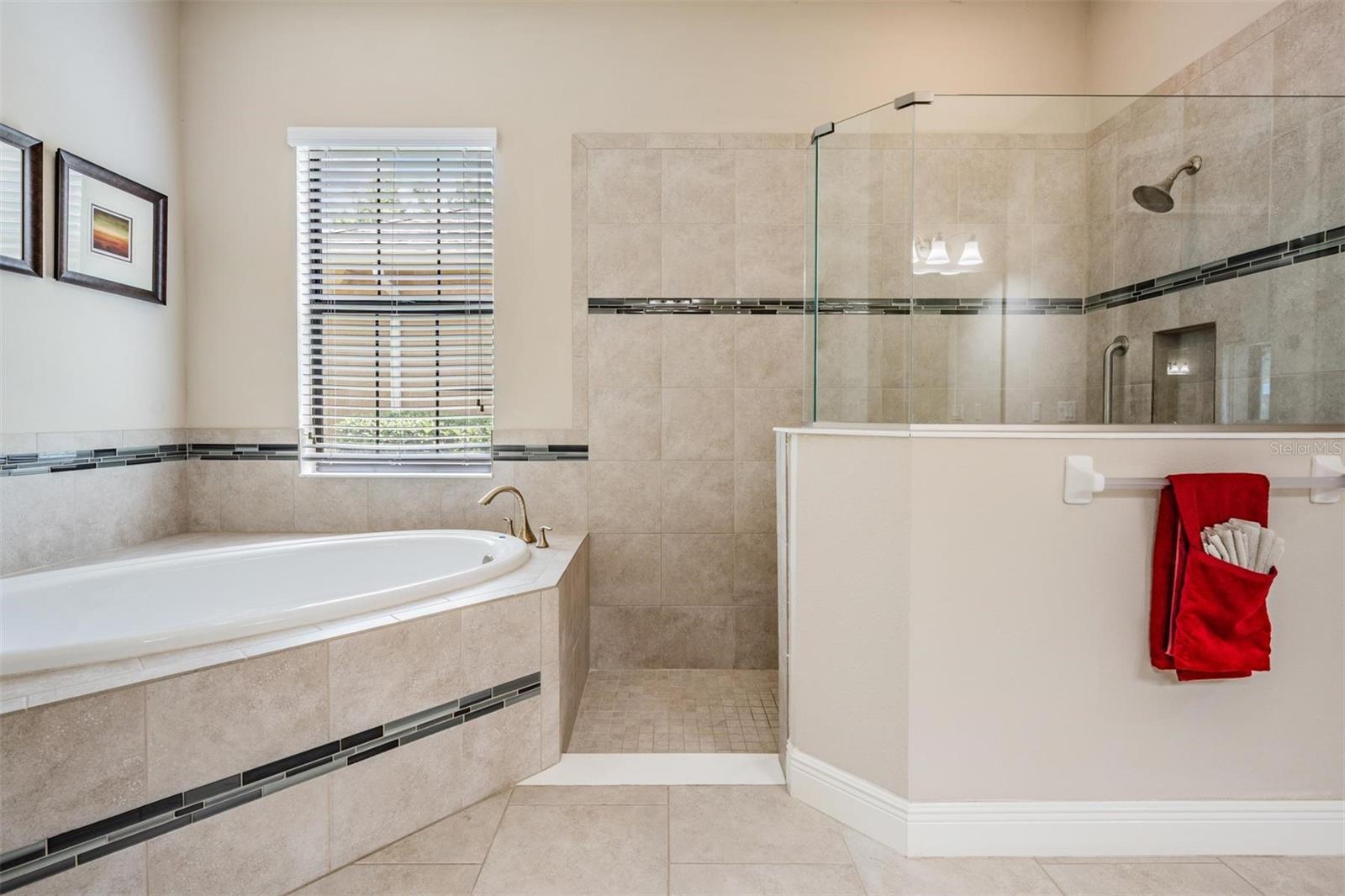 32242 SUMMERGLADE DR