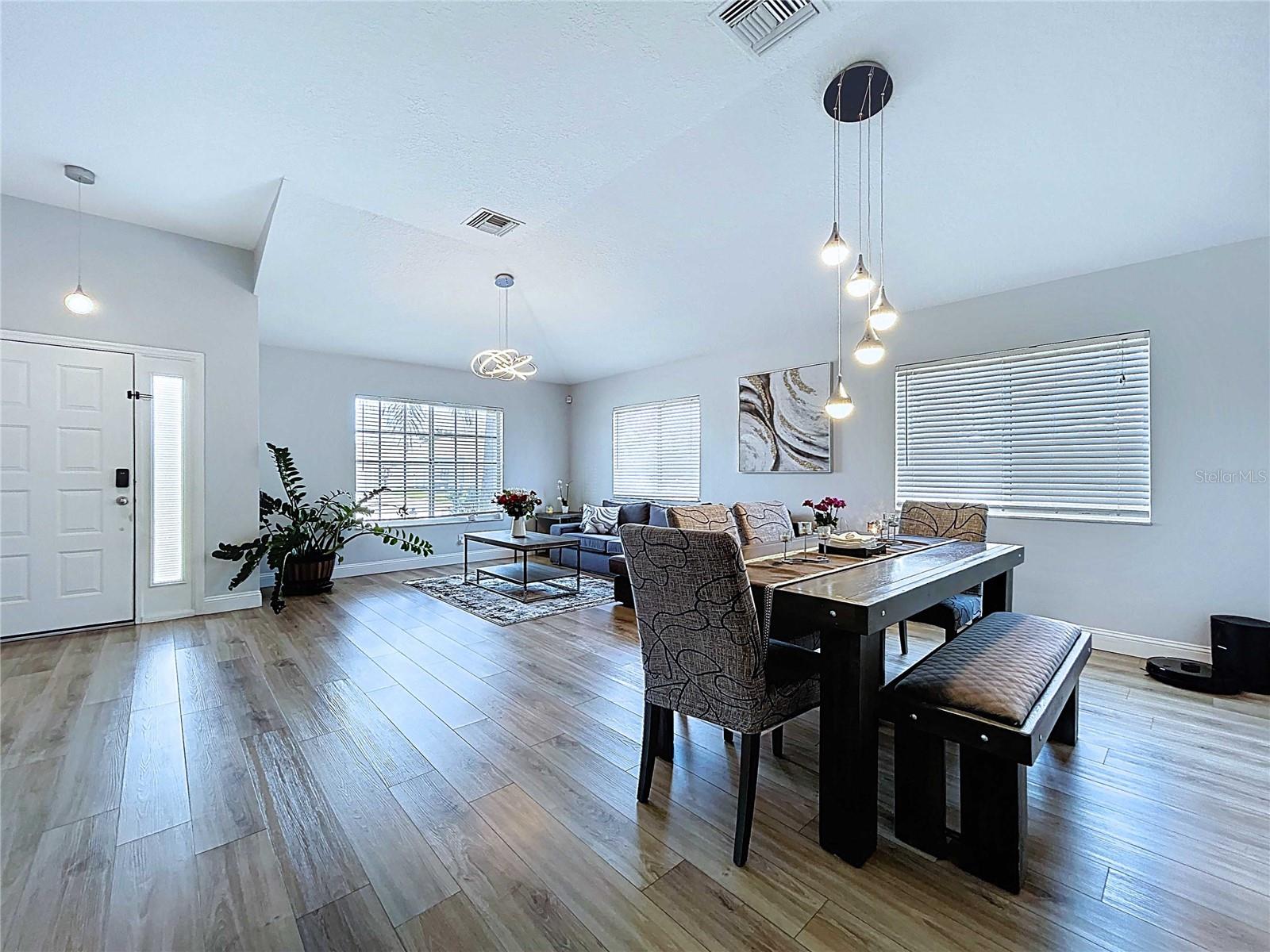 6205 CHAPEL PINES BLVD