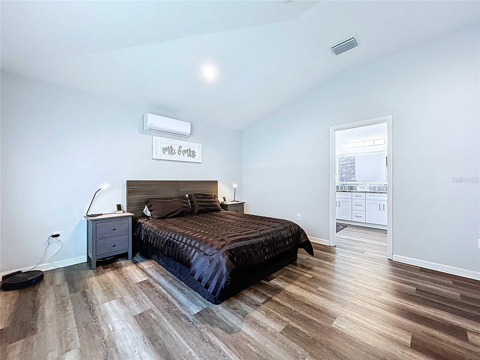 6205 CHAPEL PINES BLVD