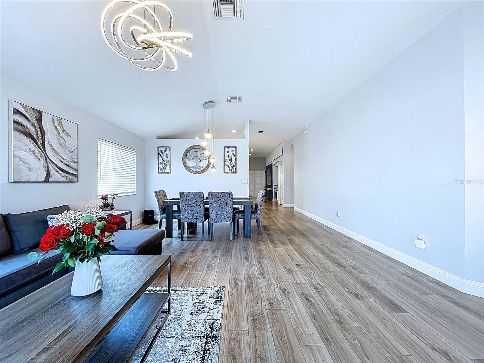 6205 CHAPEL PINES BLVD