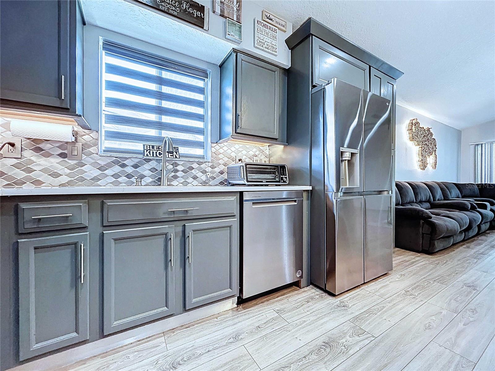 6205 CHAPEL PINES BLVD