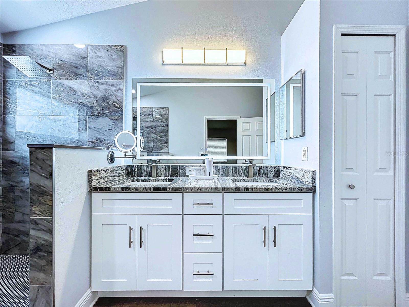 6205 CHAPEL PINES BLVD