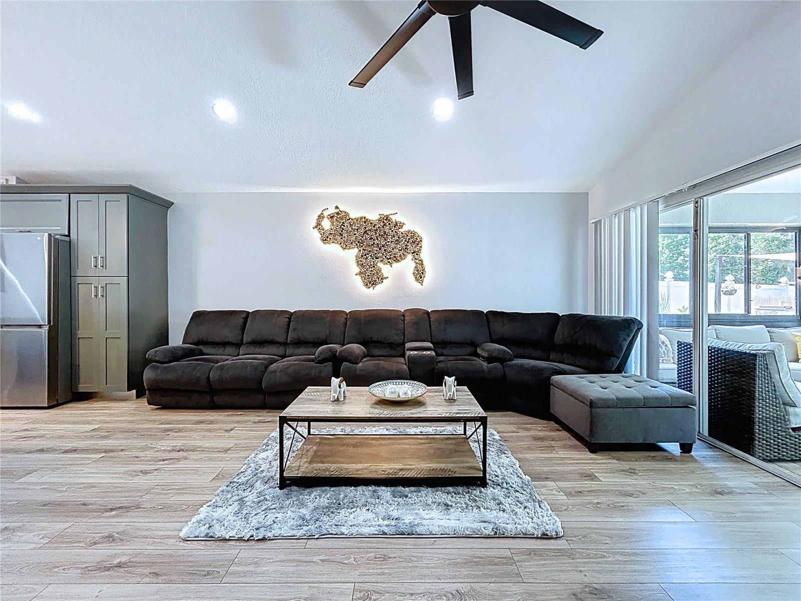 6205 CHAPEL PINES BLVD