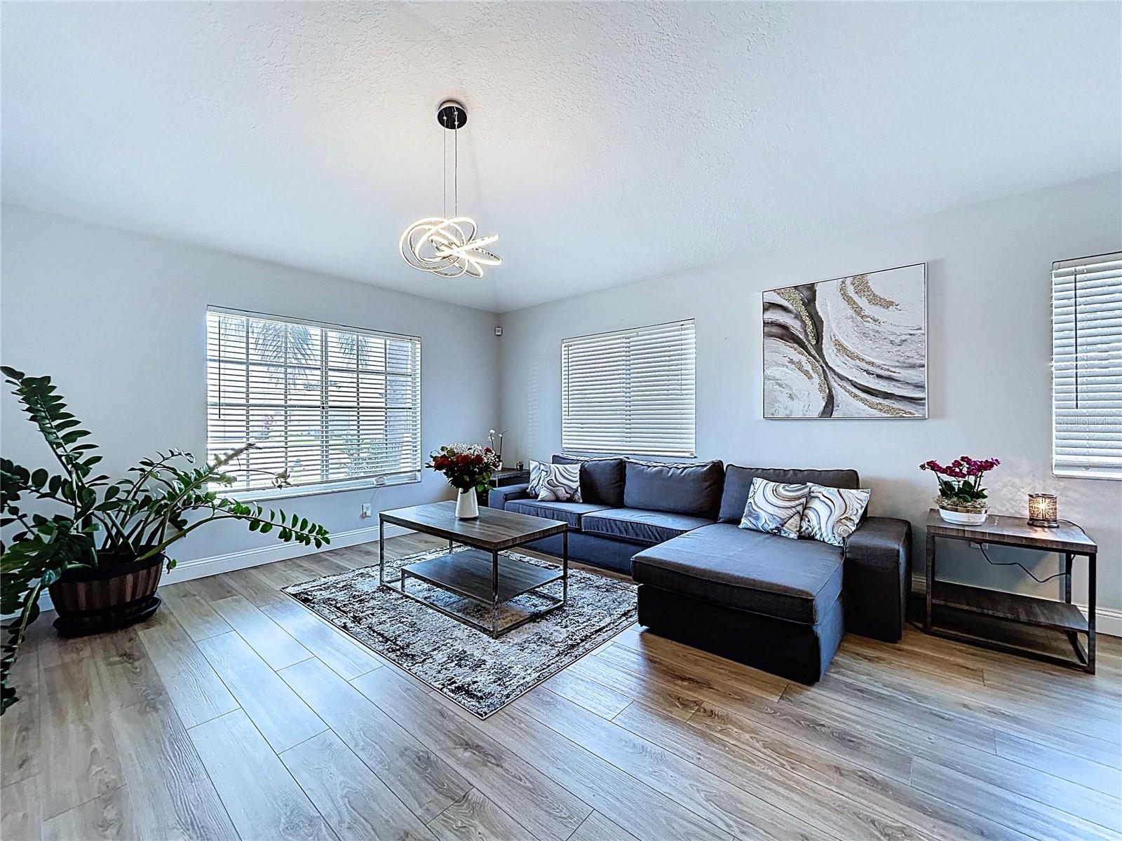 6205 CHAPEL PINES BLVD