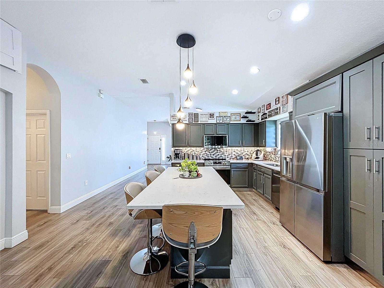 6205 CHAPEL PINES BLVD