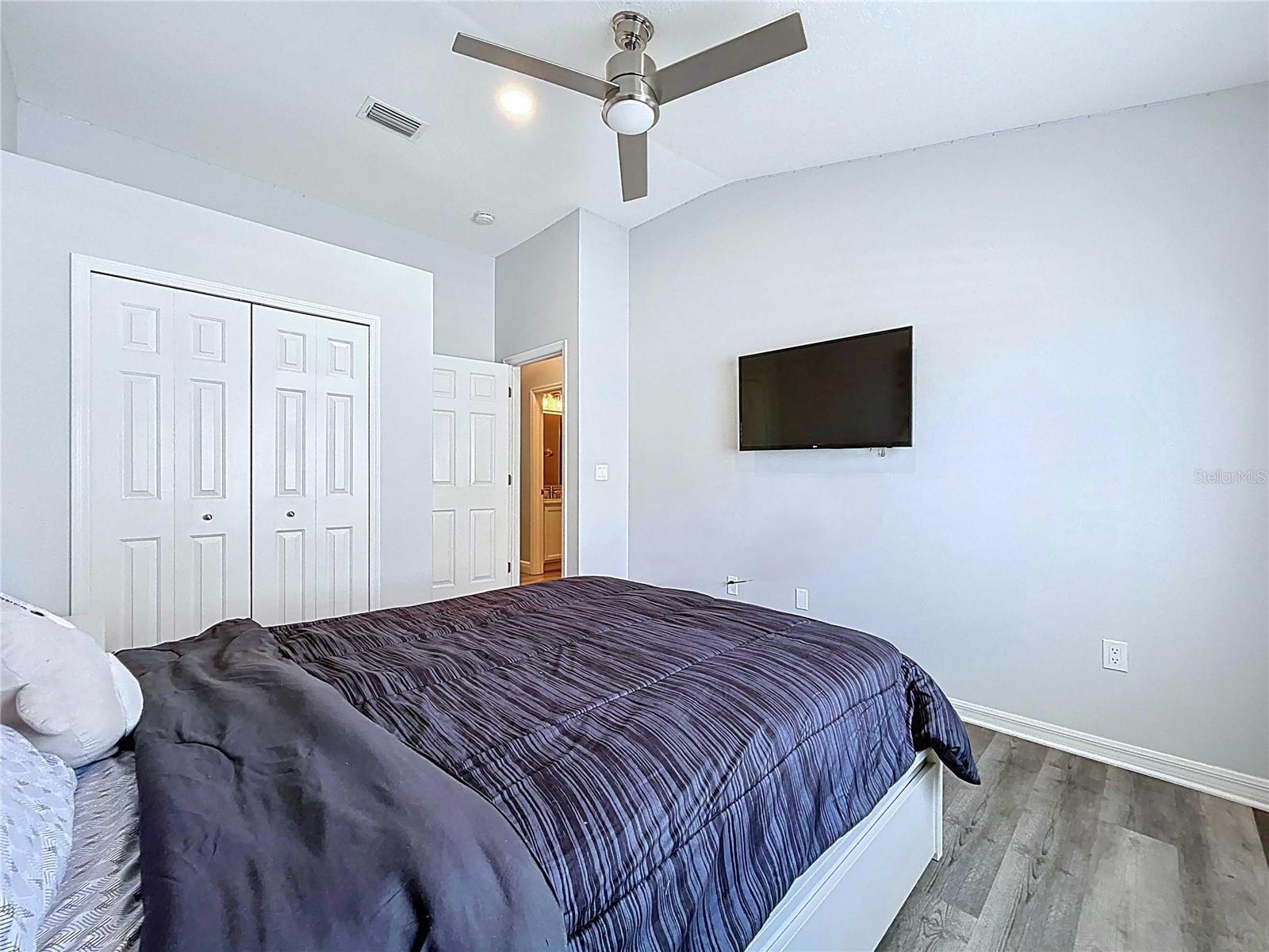 6205 CHAPEL PINES BLVD