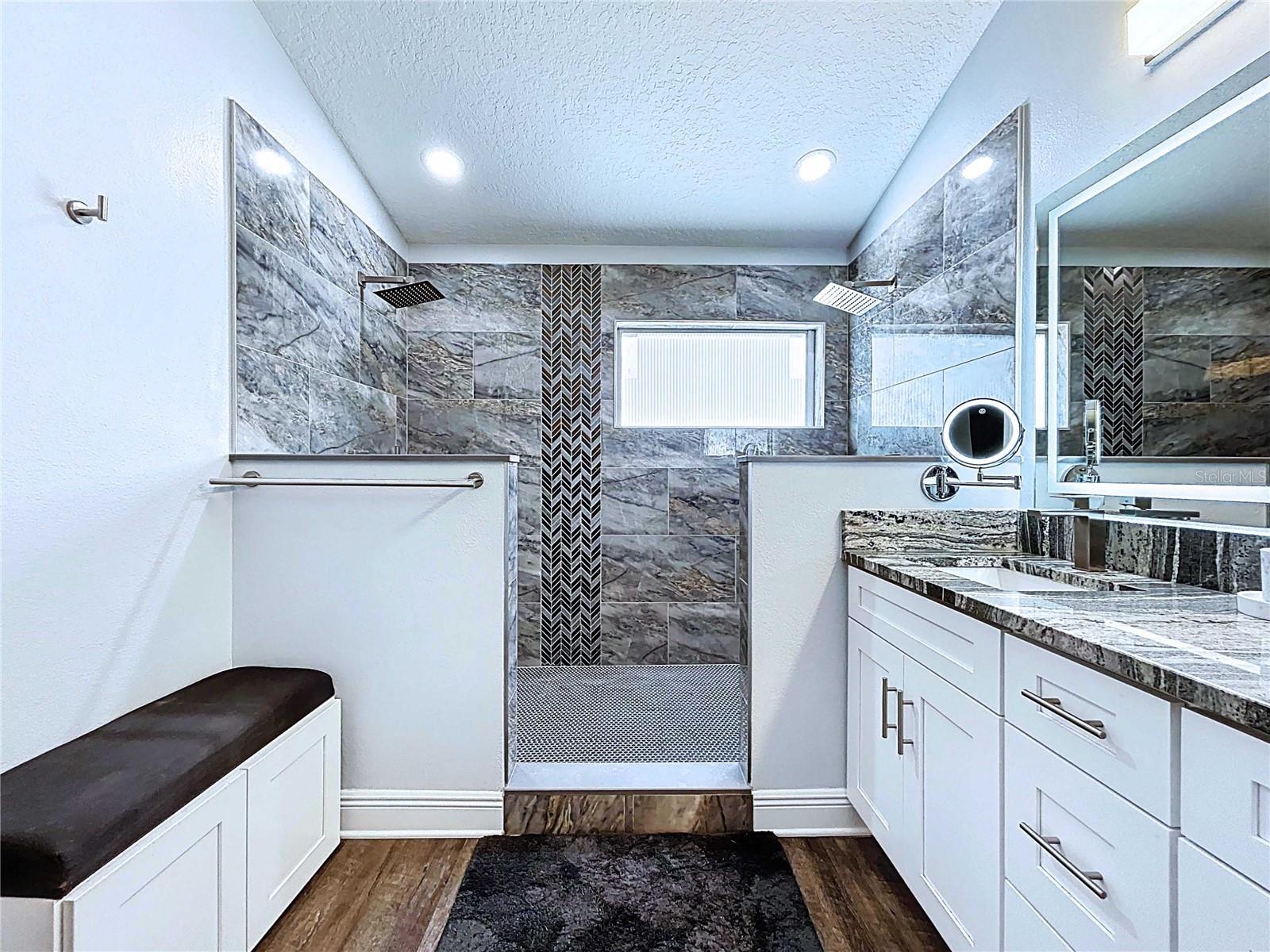 6205 CHAPEL PINES BLVD