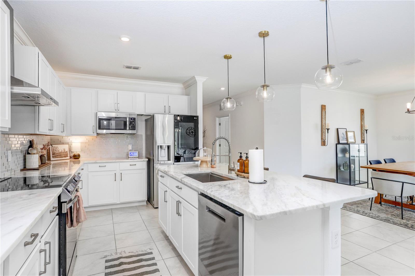 6766 SHELBY LYNN WAY