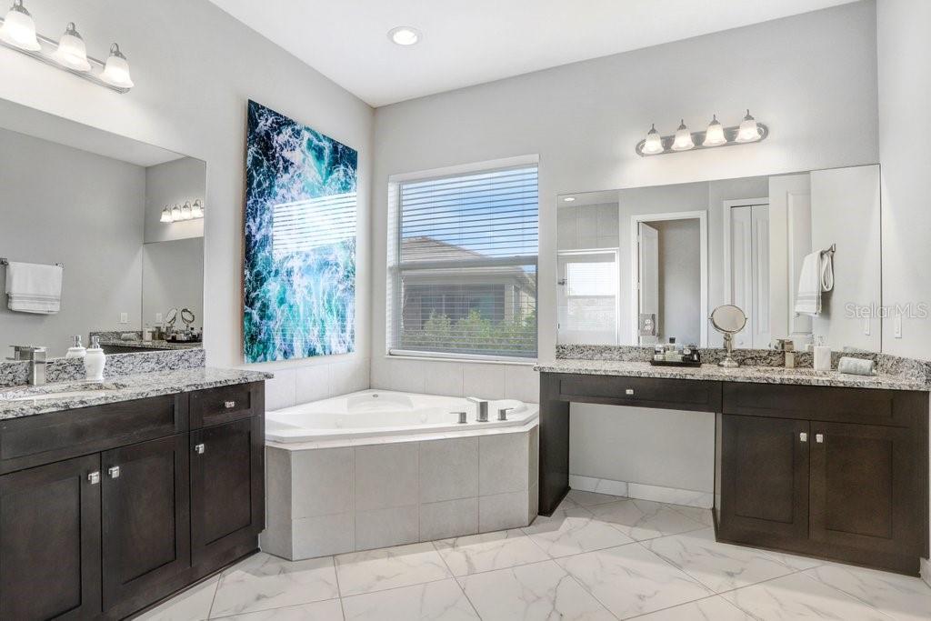 30758 CHESAPEAKE BAY DR