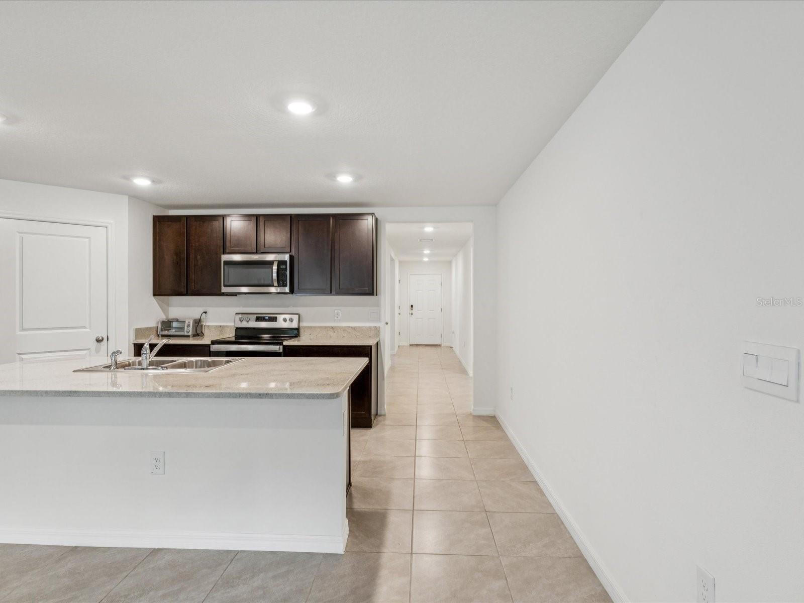 6043 PIEDMONT DR