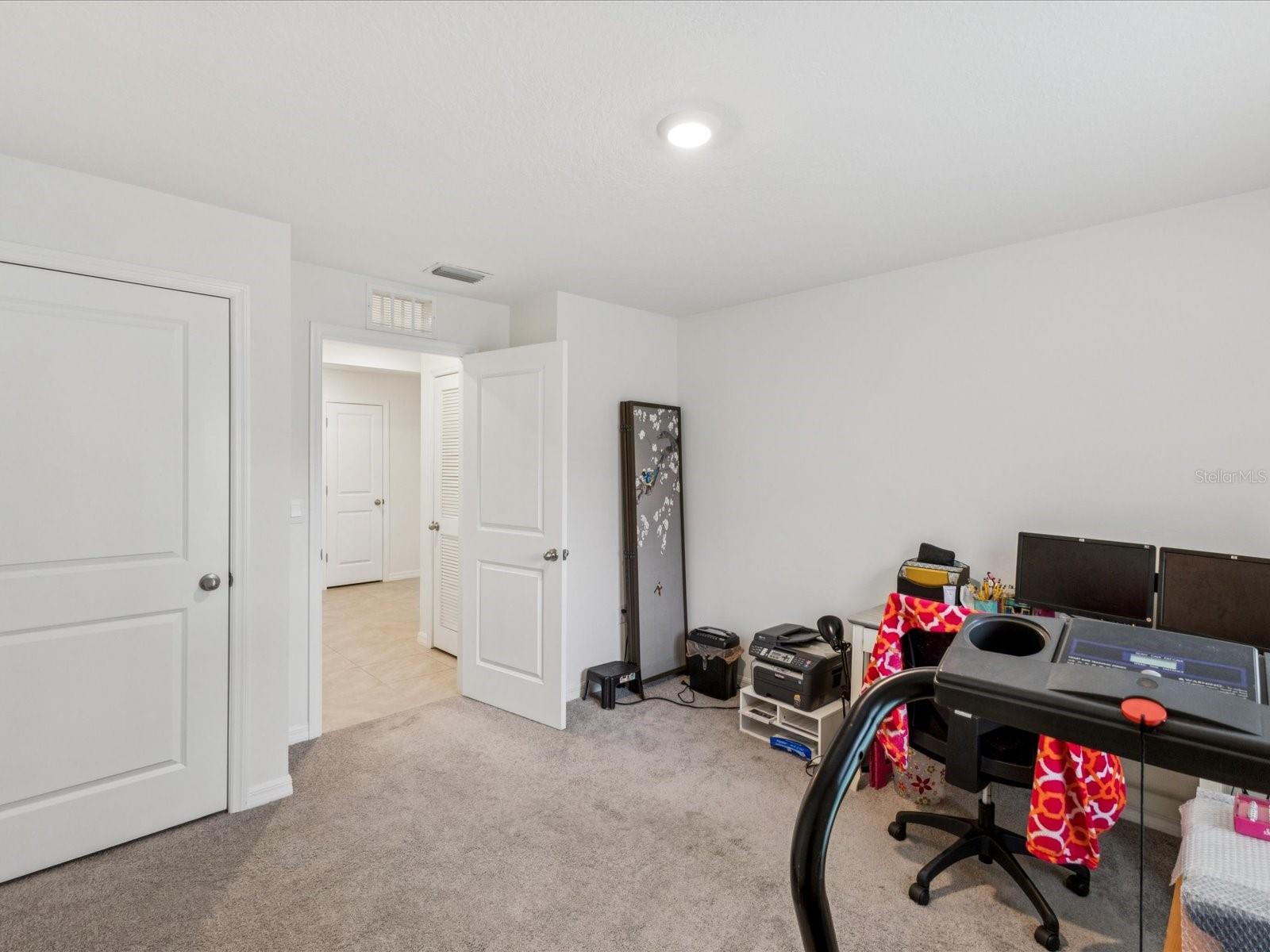 6043 PIEDMONT DR