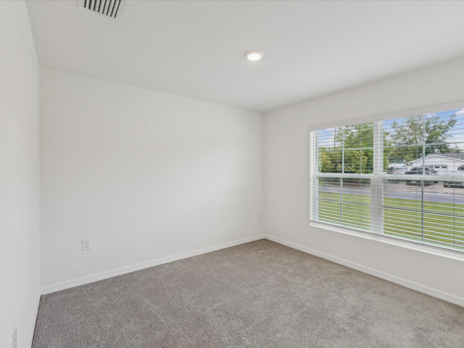 6043 PIEDMONT DR