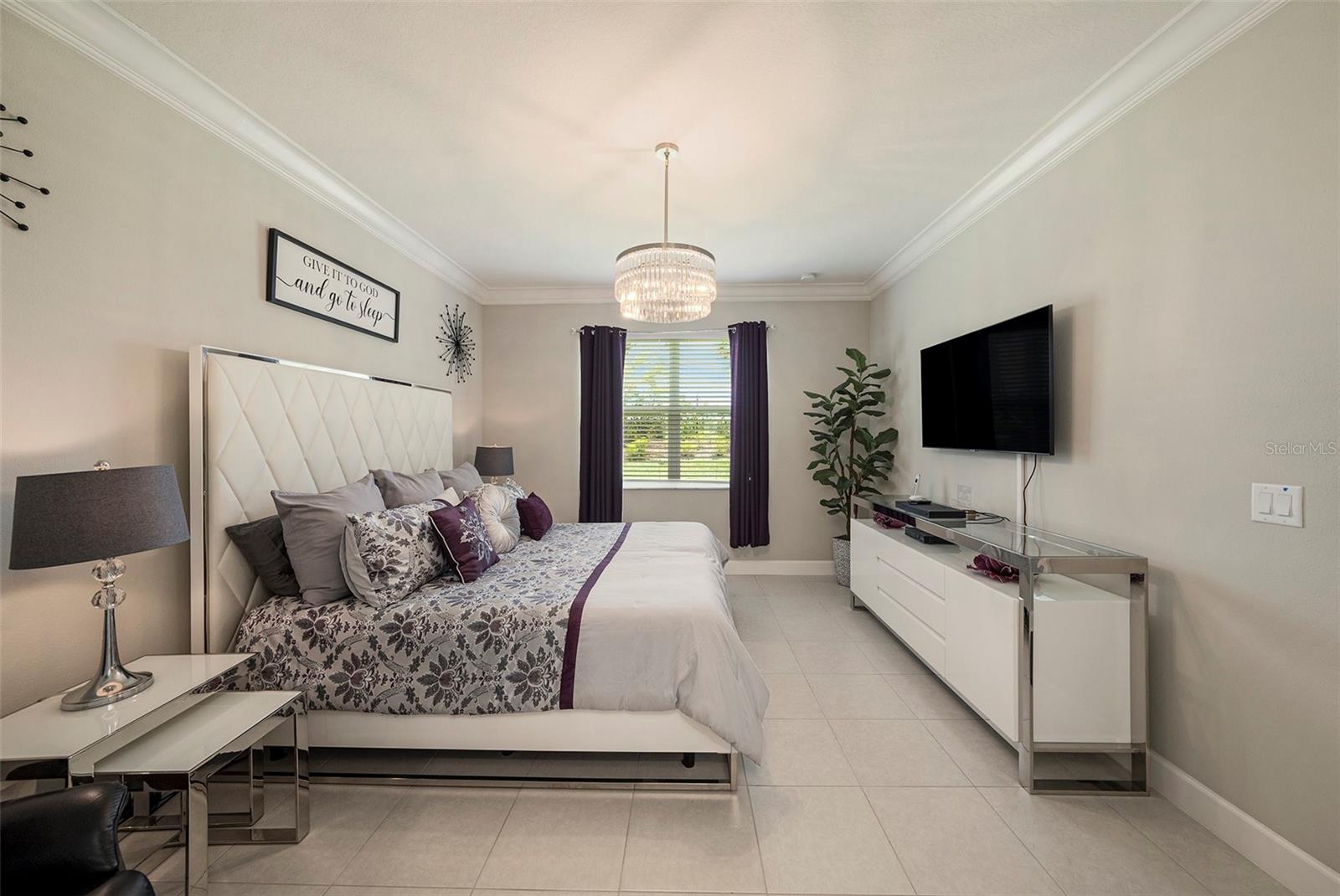 3318 WOODLAND BROOK WAY