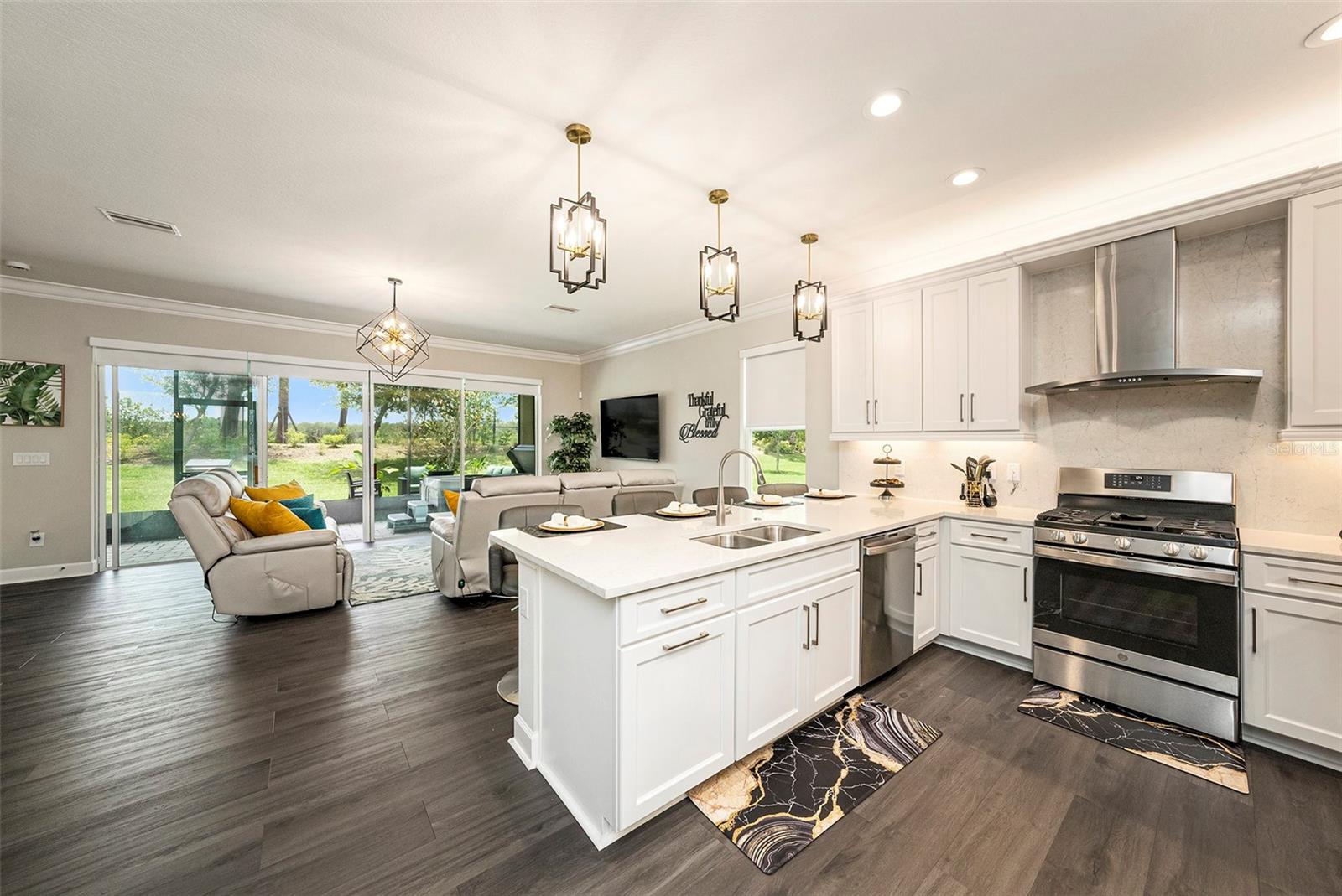 3318 WOODLAND BROOK WAY