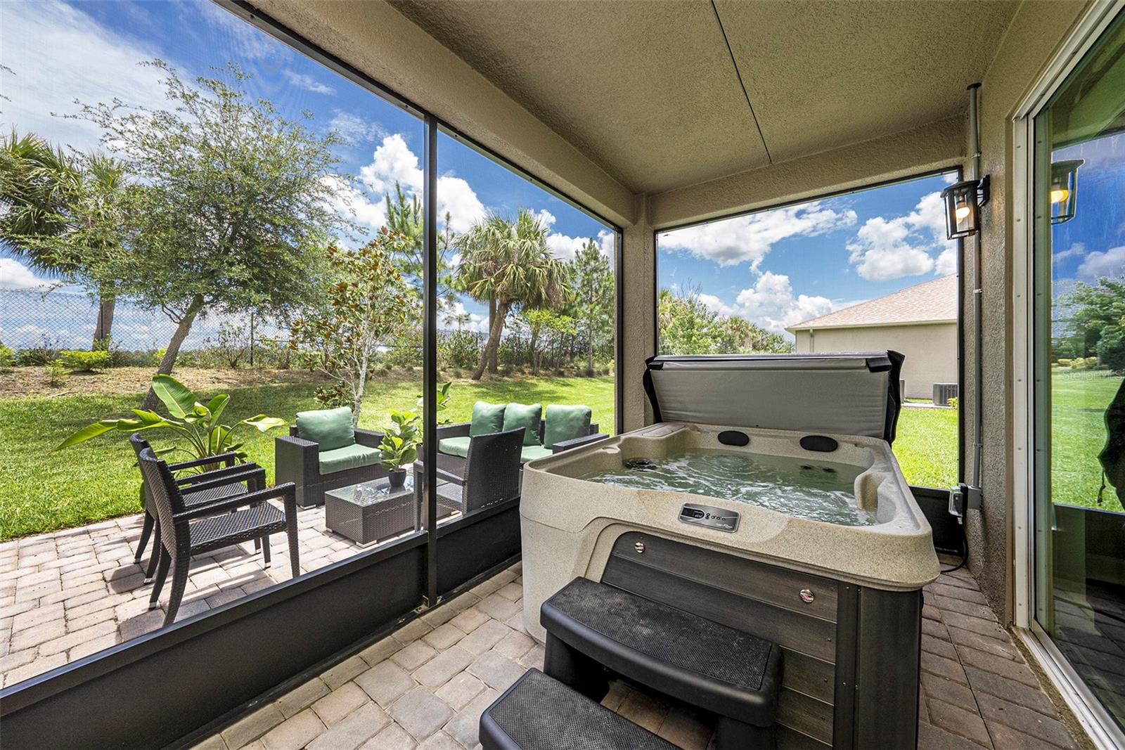 3318 WOODLAND BROOK WAY