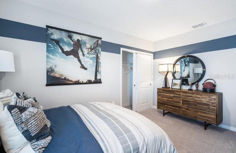 13613 TROPICAL BREEZE WAY