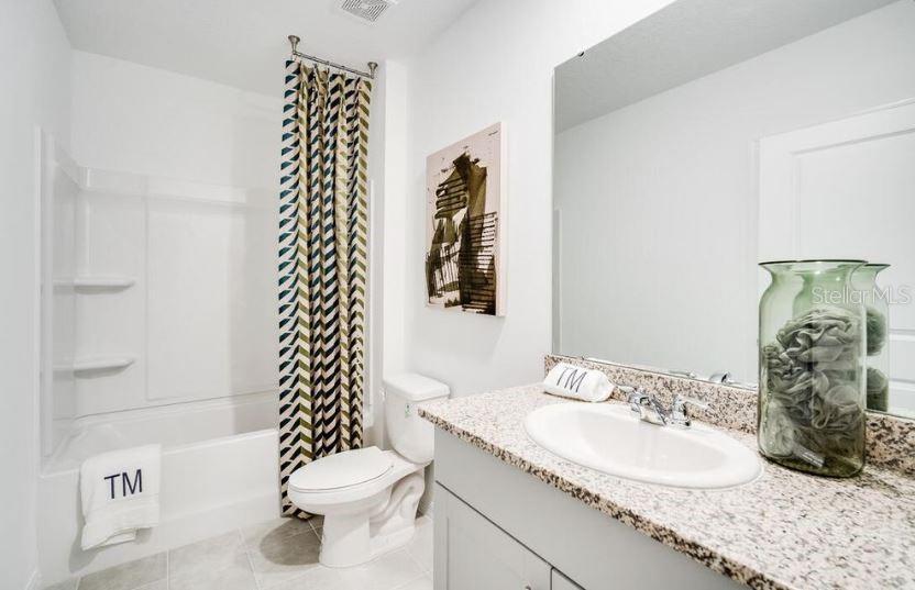 13613 TROPICAL BREEZE WAY
