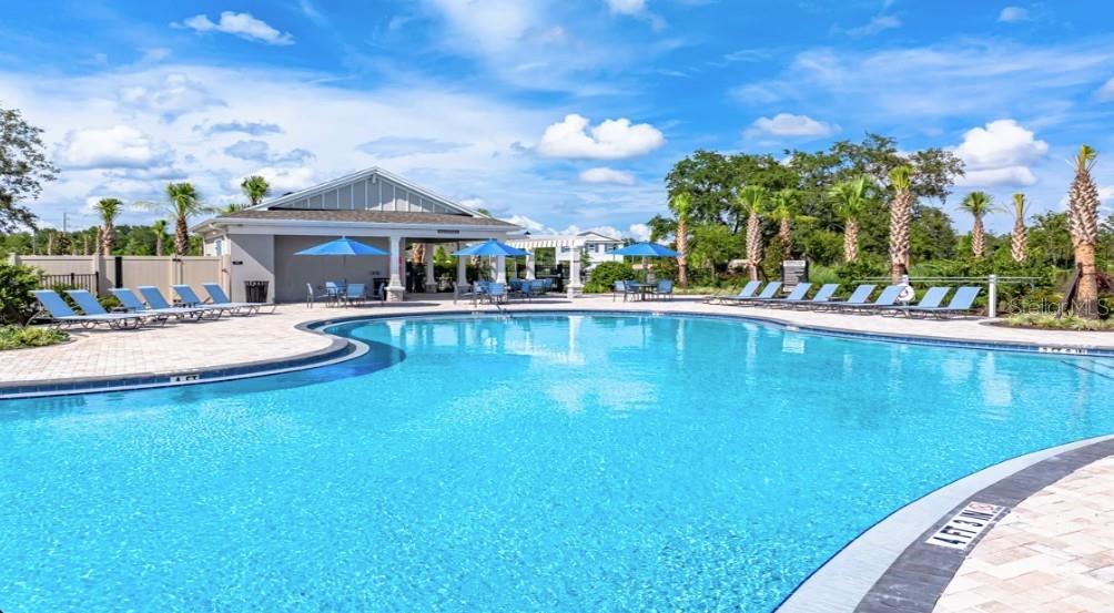 13613 TROPICAL BREEZE WAY