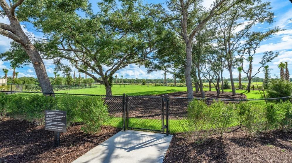 13613 TROPICAL BREEZE WAY