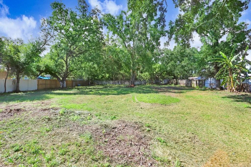 6808 W COMANCHE AVE