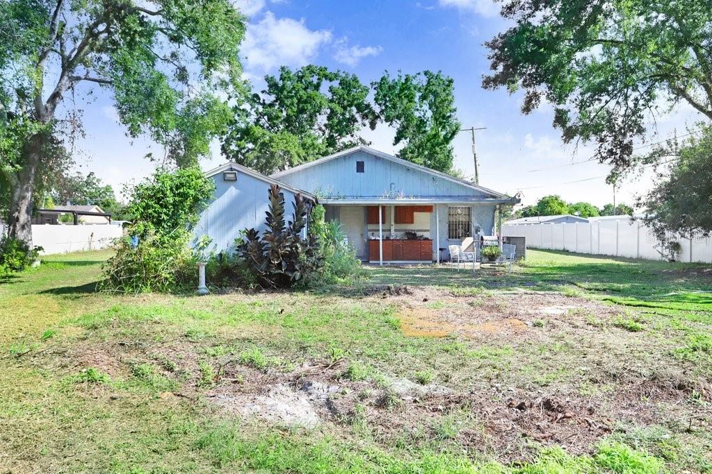 6808 W COMANCHE AVE