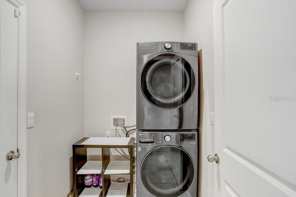 4013 LIVELY CORAL PL