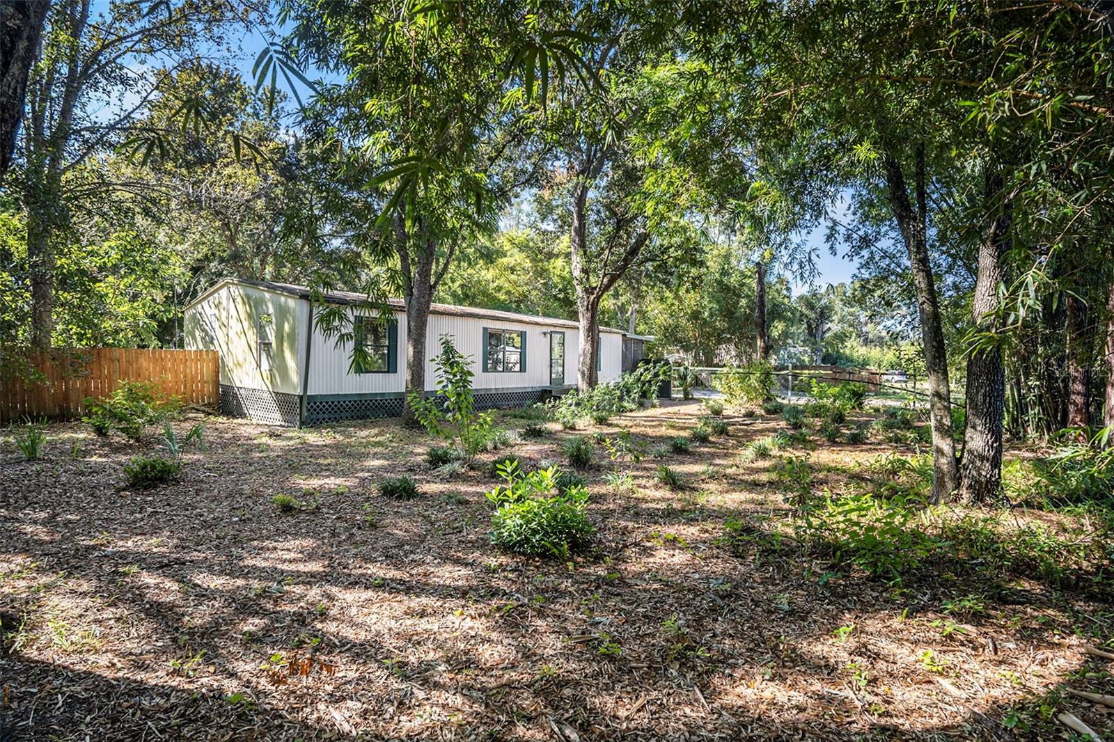 26546 GLENWOOD DR