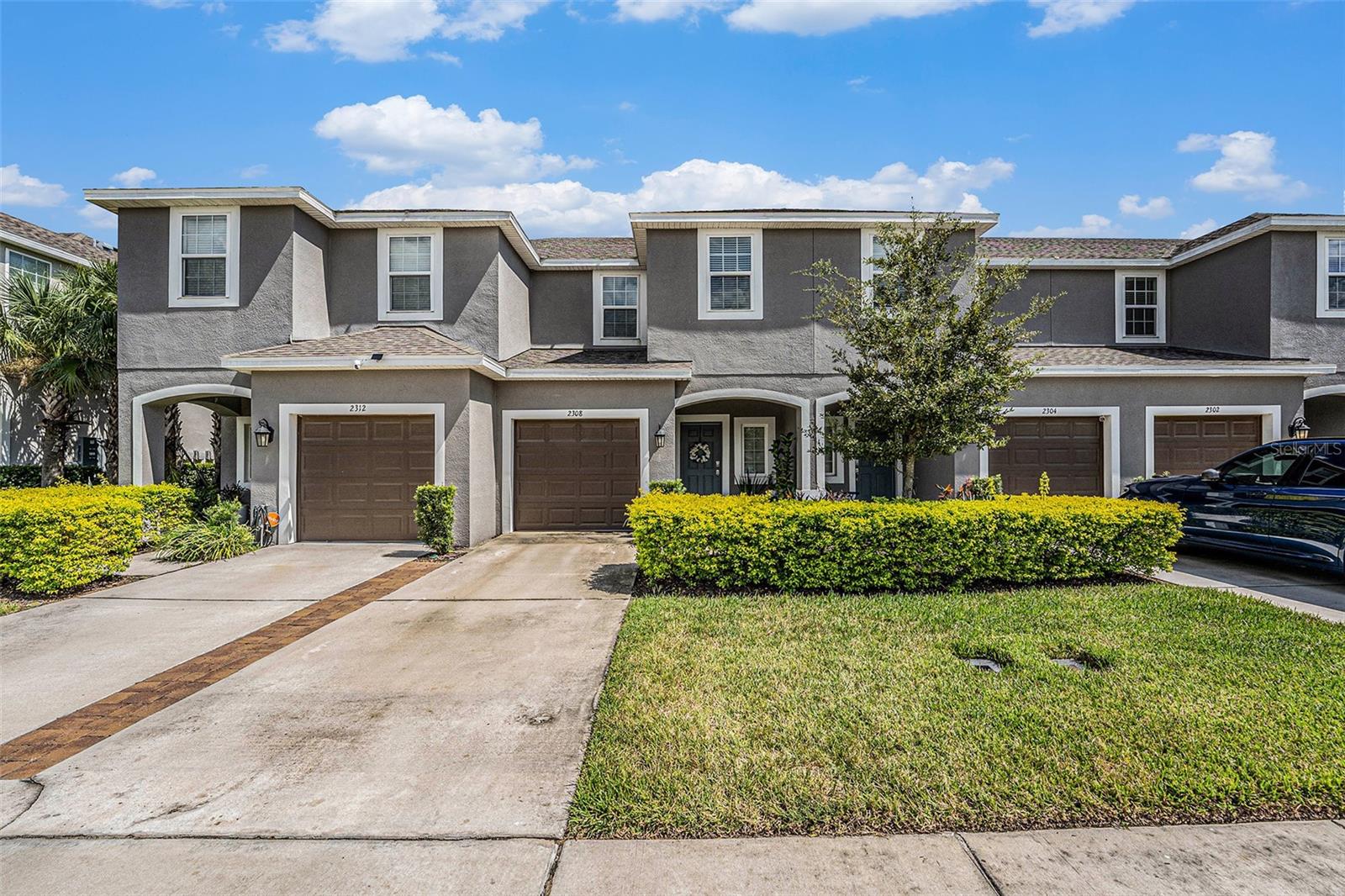2308 ALEE LN