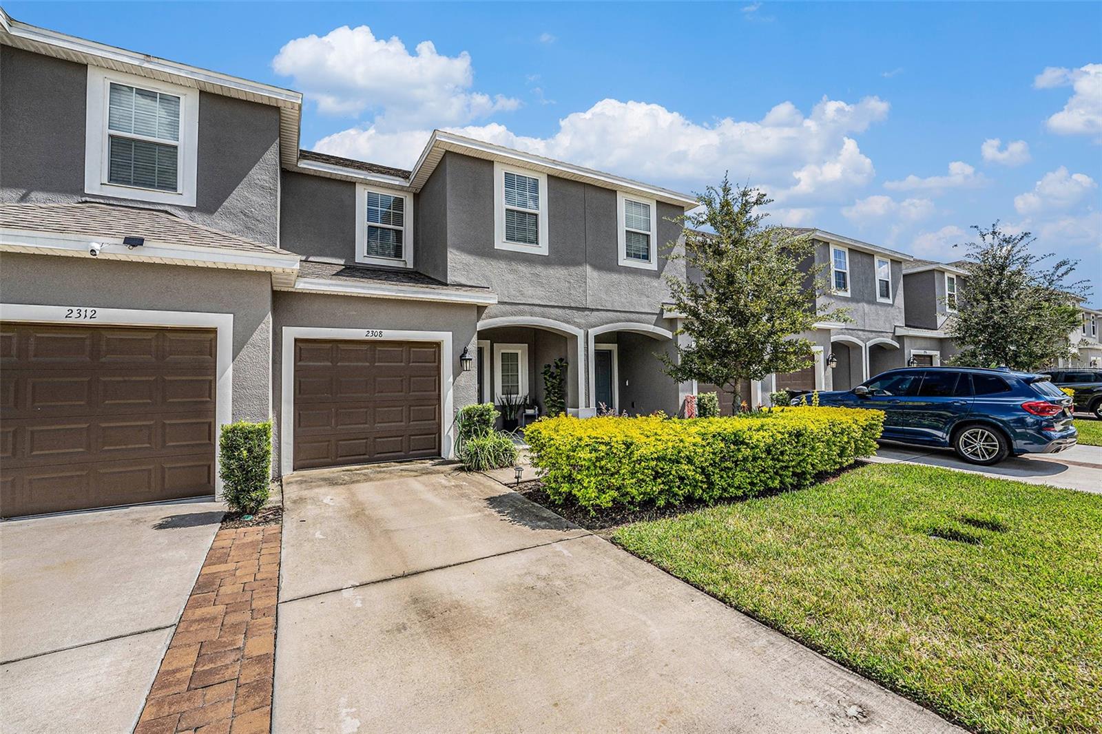 2308 ALEE LN