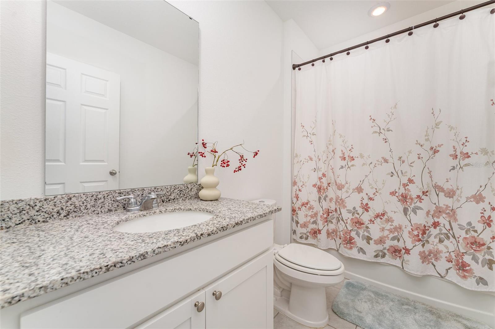 573 VISTA VILLAGES BLVD