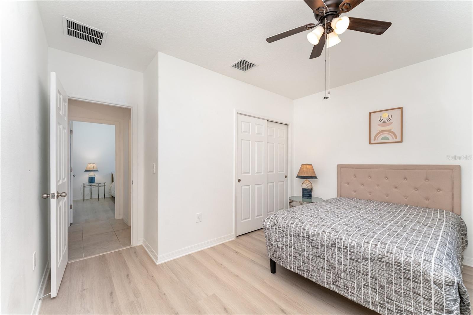 573 VISTA VILLAGES BLVD