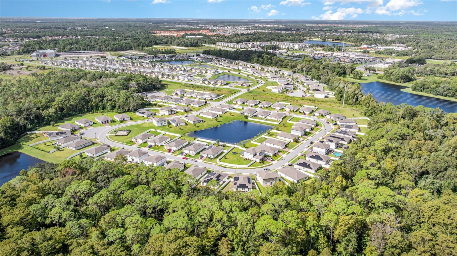 573 VISTA VILLAGES BLVD