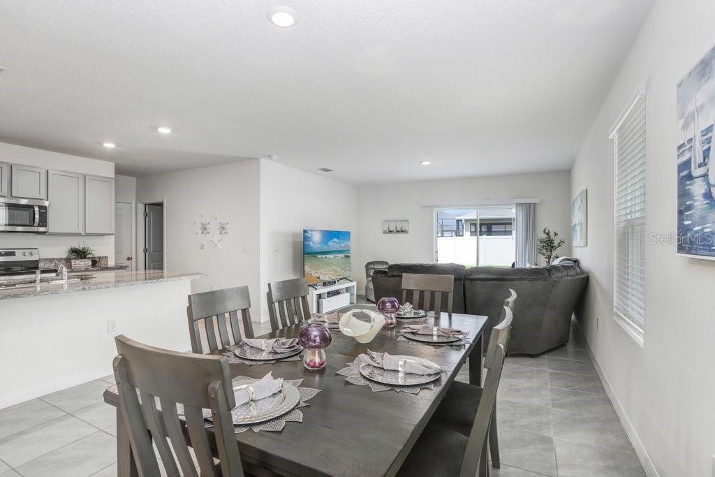 9319 FORGE BREEZE LOOP