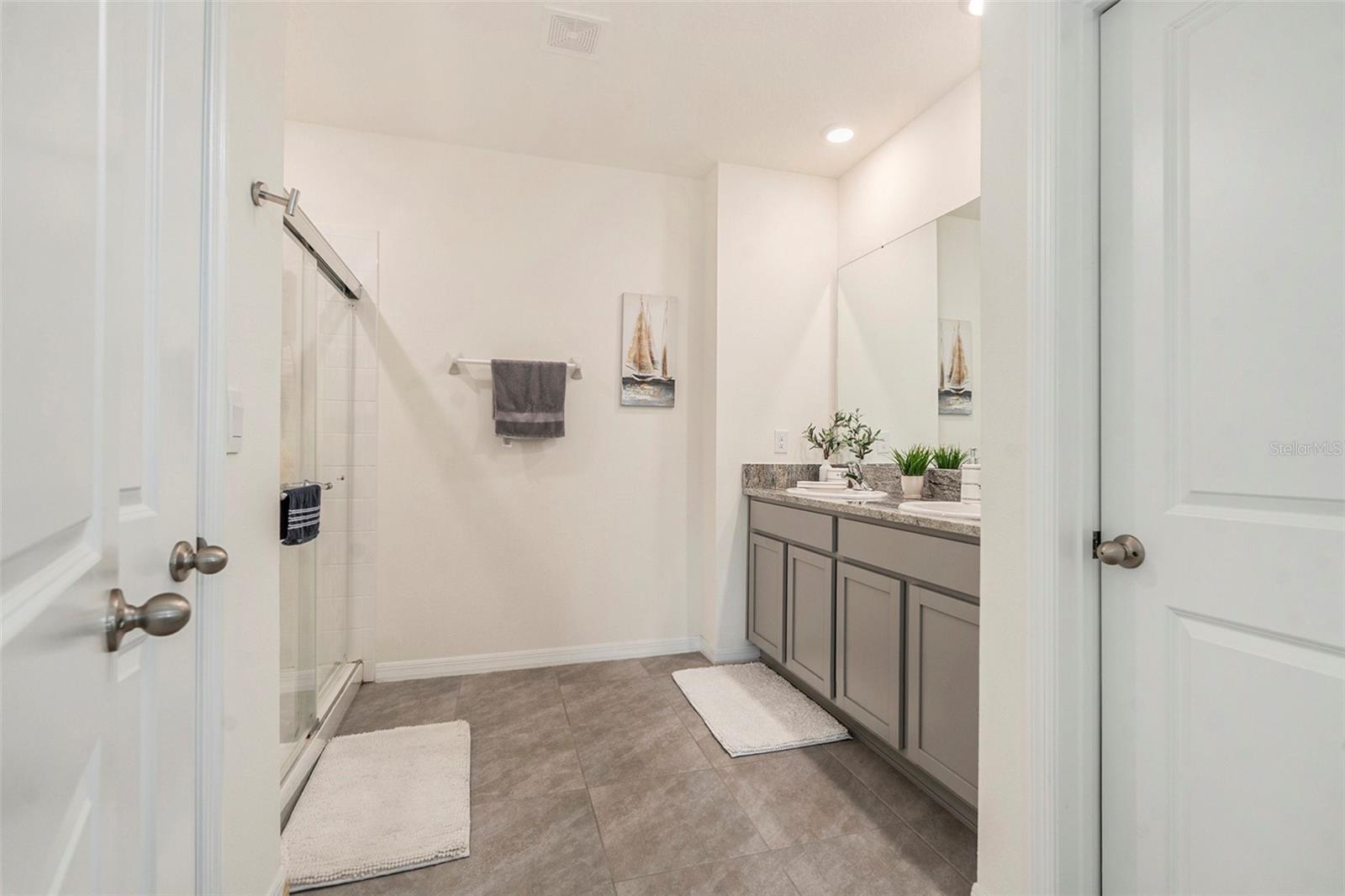 9319 FORGE BREEZE LOOP