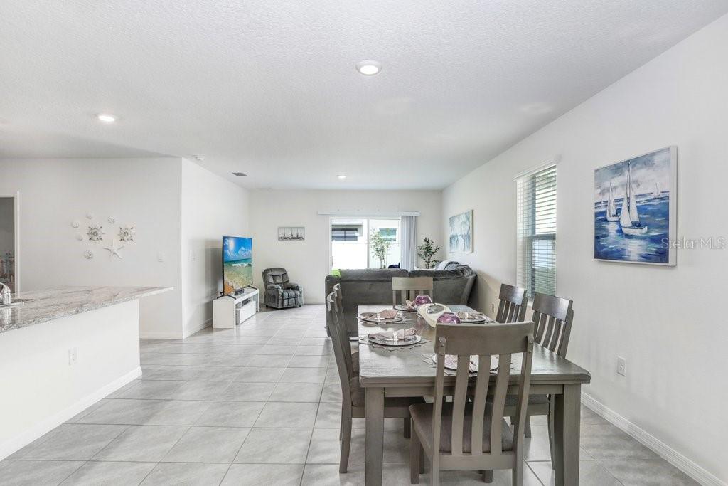 9319 FORGE BREEZE LOOP