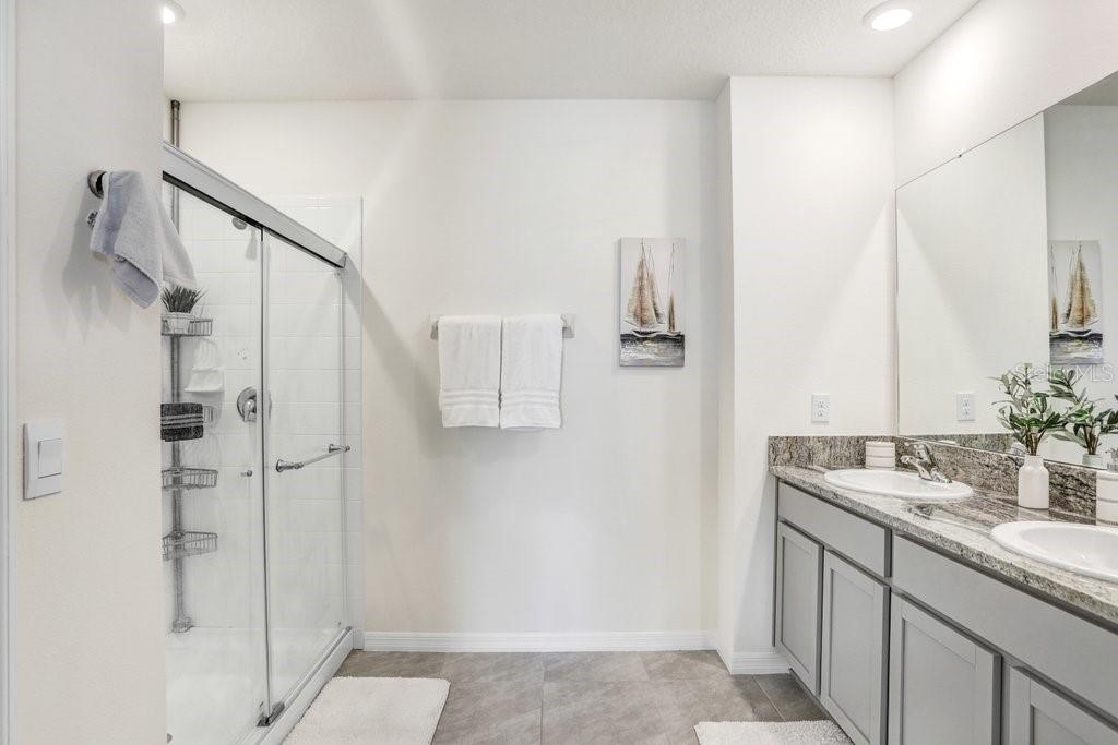 9319 FORGE BREEZE LOOP