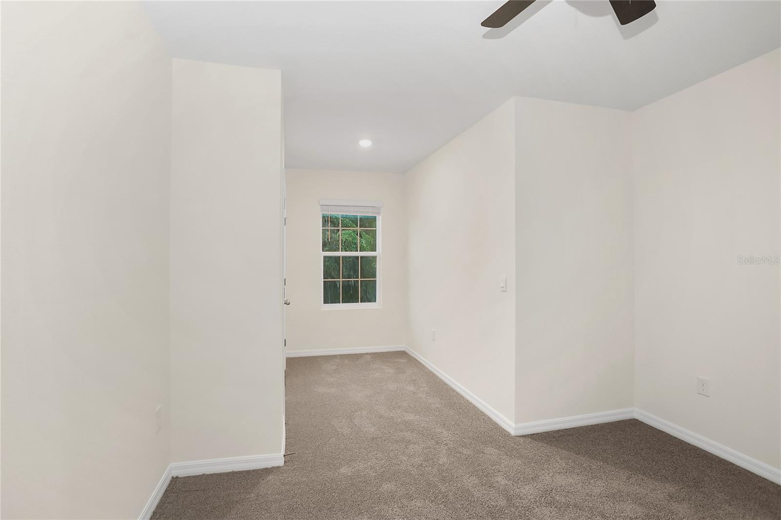 32859 PEZ LANDING LN