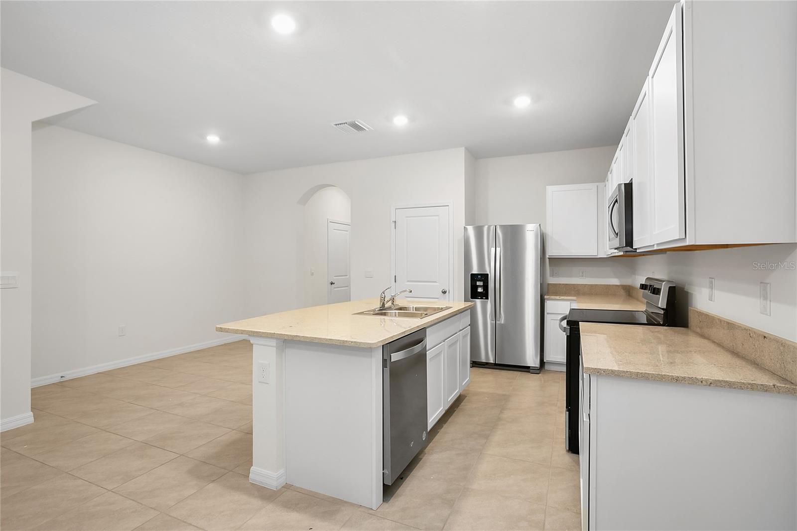 32859 PEZ LANDING LN