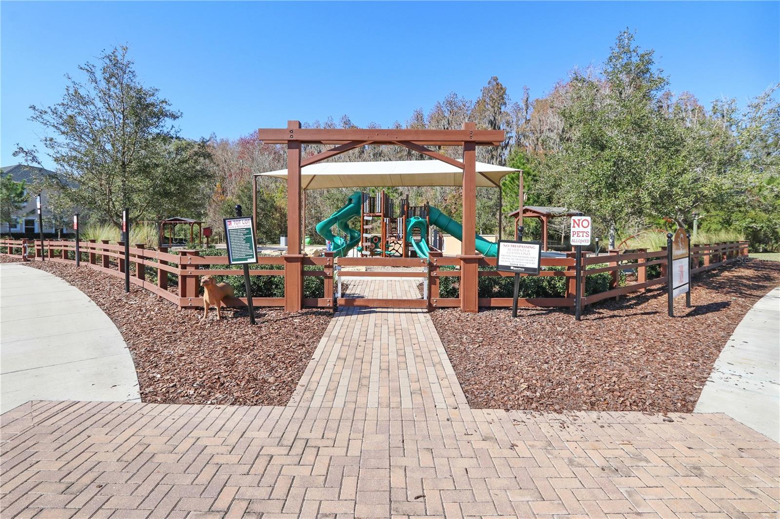 32828 PEZ LANDING LN