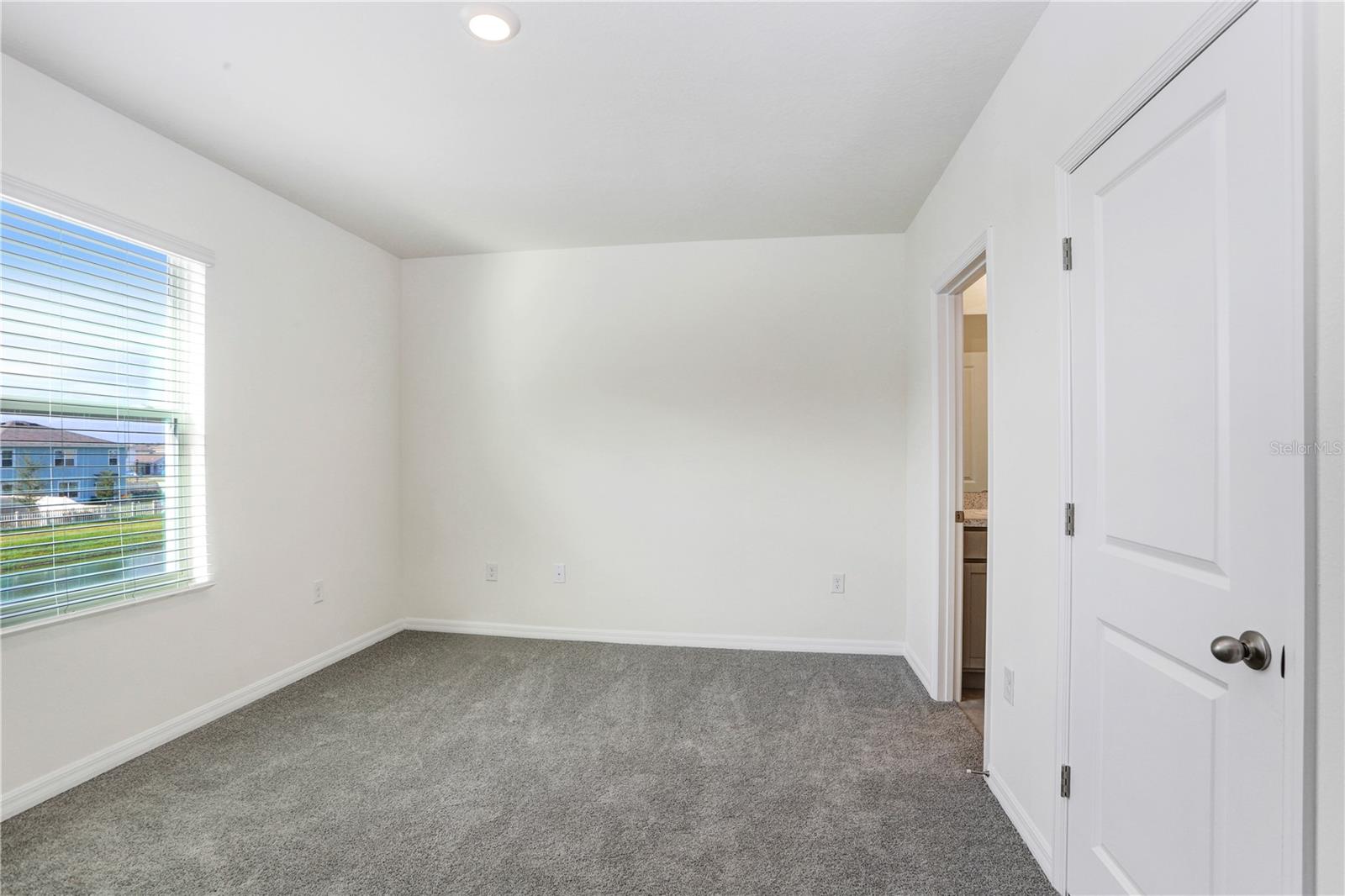 32828 PEZ LANDING LN