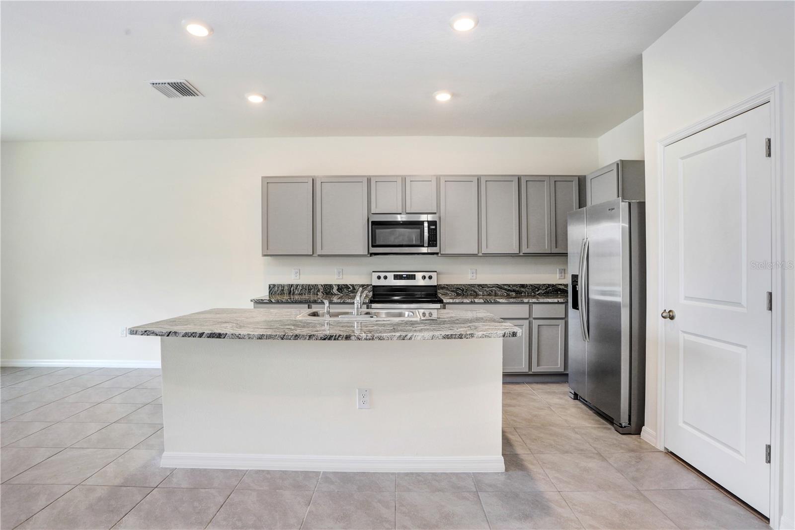 32828 PEZ LANDING LN