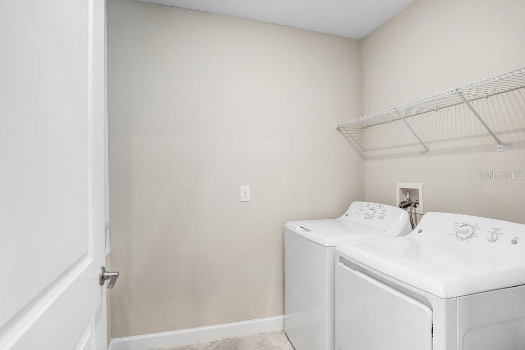 10282 ECHO DOCK LOOP