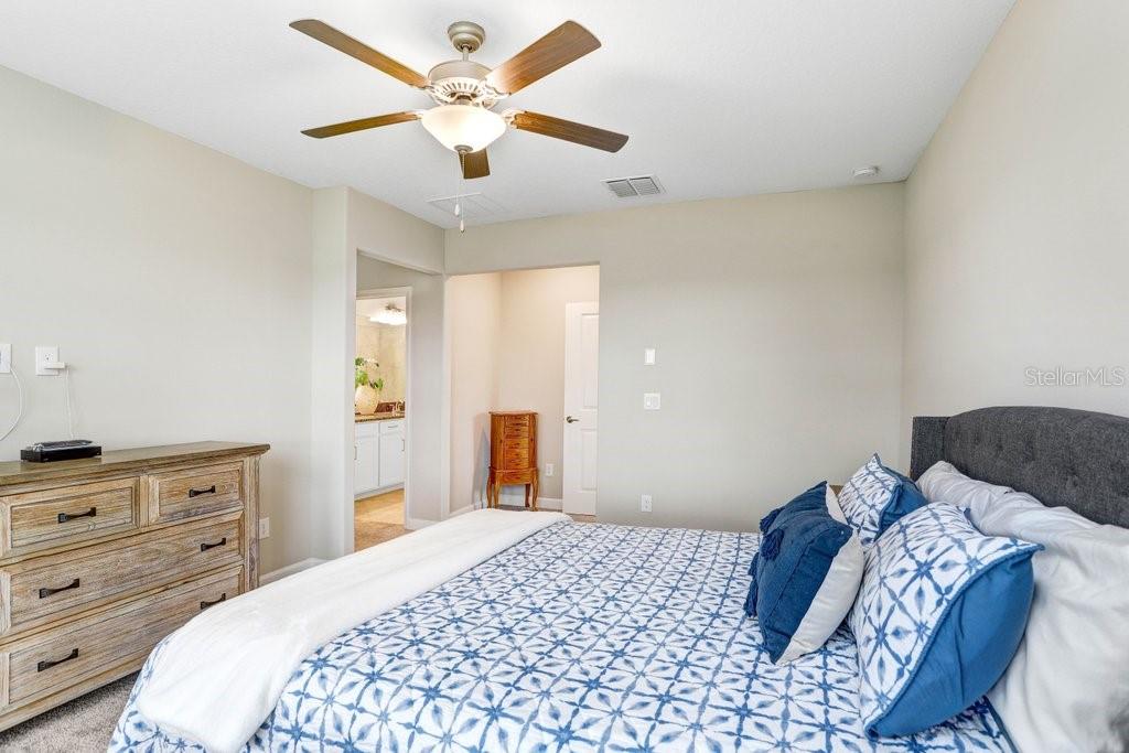 10282 ECHO DOCK LOOP