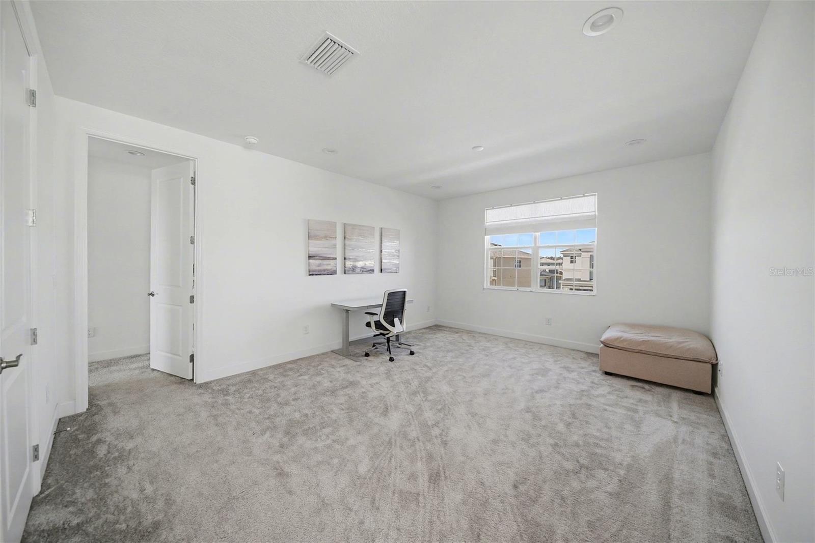 3254 WOODLAND BROOK WAY