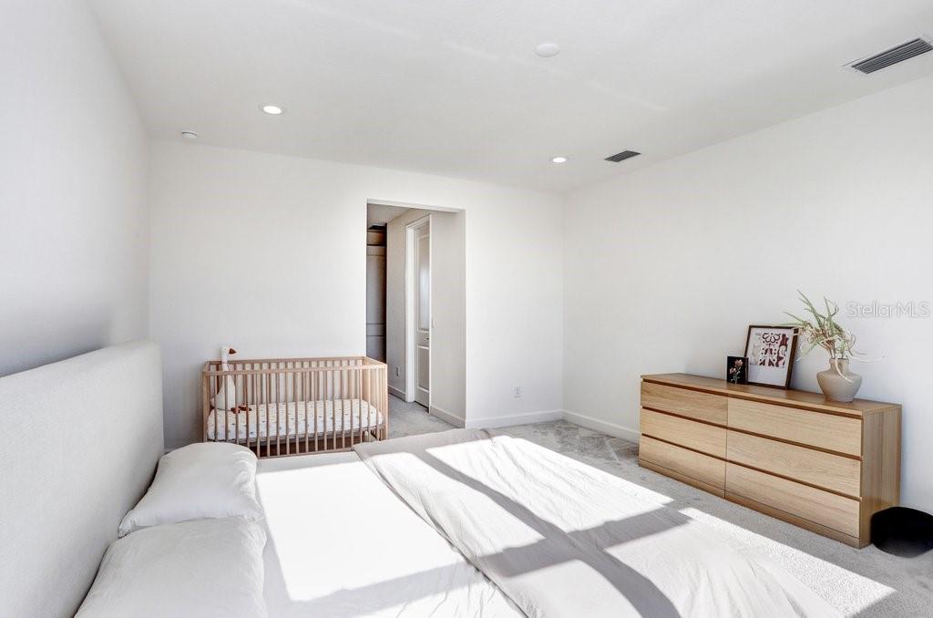 3254 WOODLAND BROOK WAY