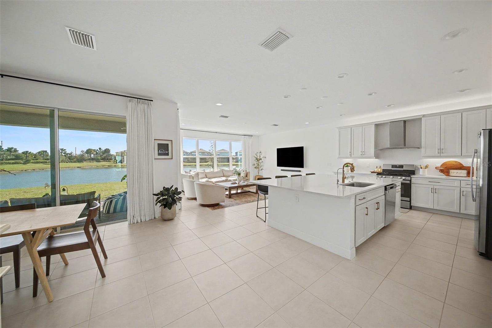 3254 WOODLAND BROOK WAY