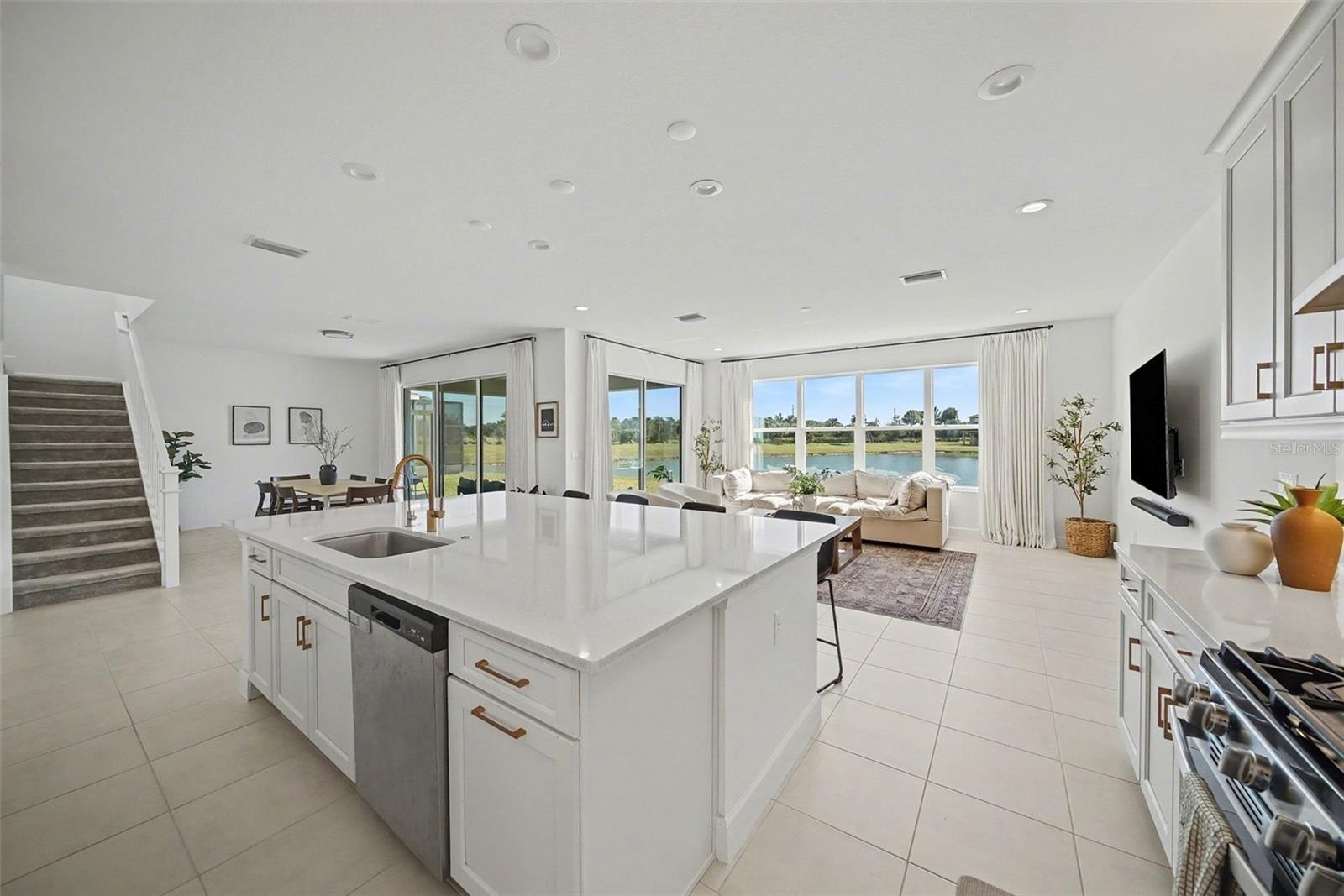 3254 WOODLAND BROOK WAY