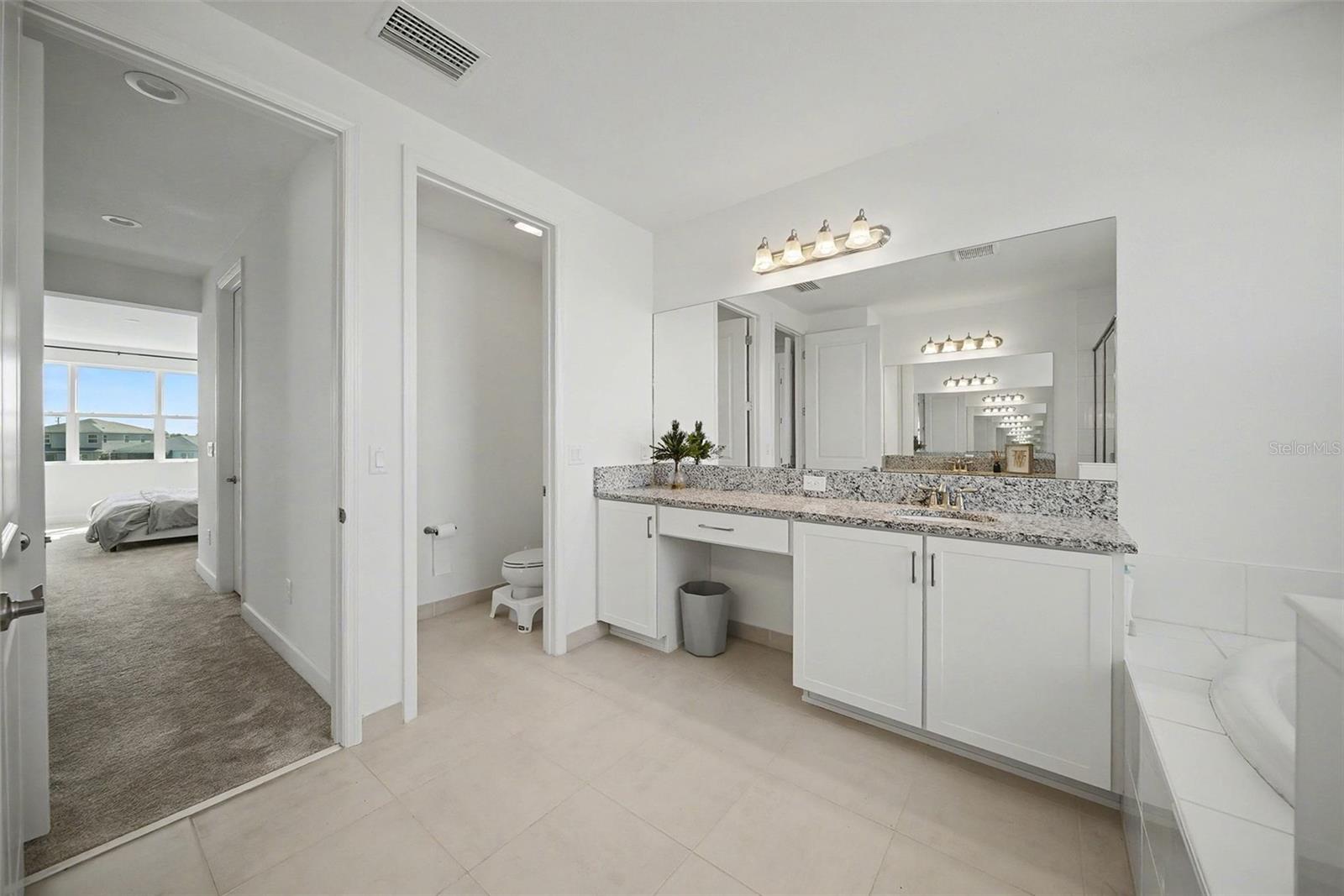 3254 WOODLAND BROOK WAY